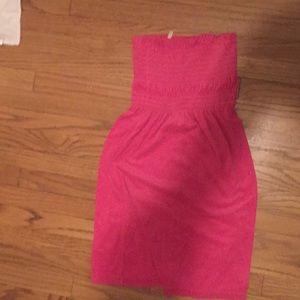 Never worn it really pretty!!